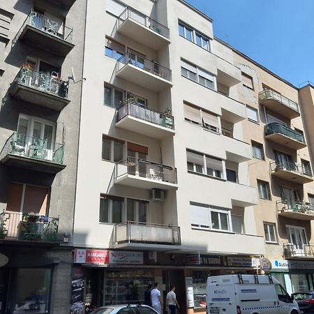 בודפשט Fornax Home With Balcony מראה חיצוני תמונה